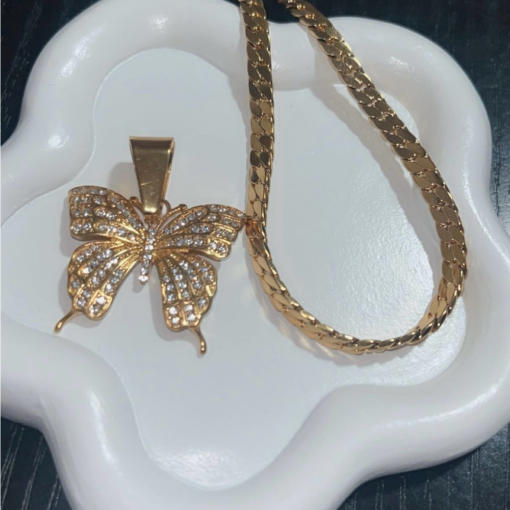 18k gold plated Butterfly Pendant Necklace stainless steel